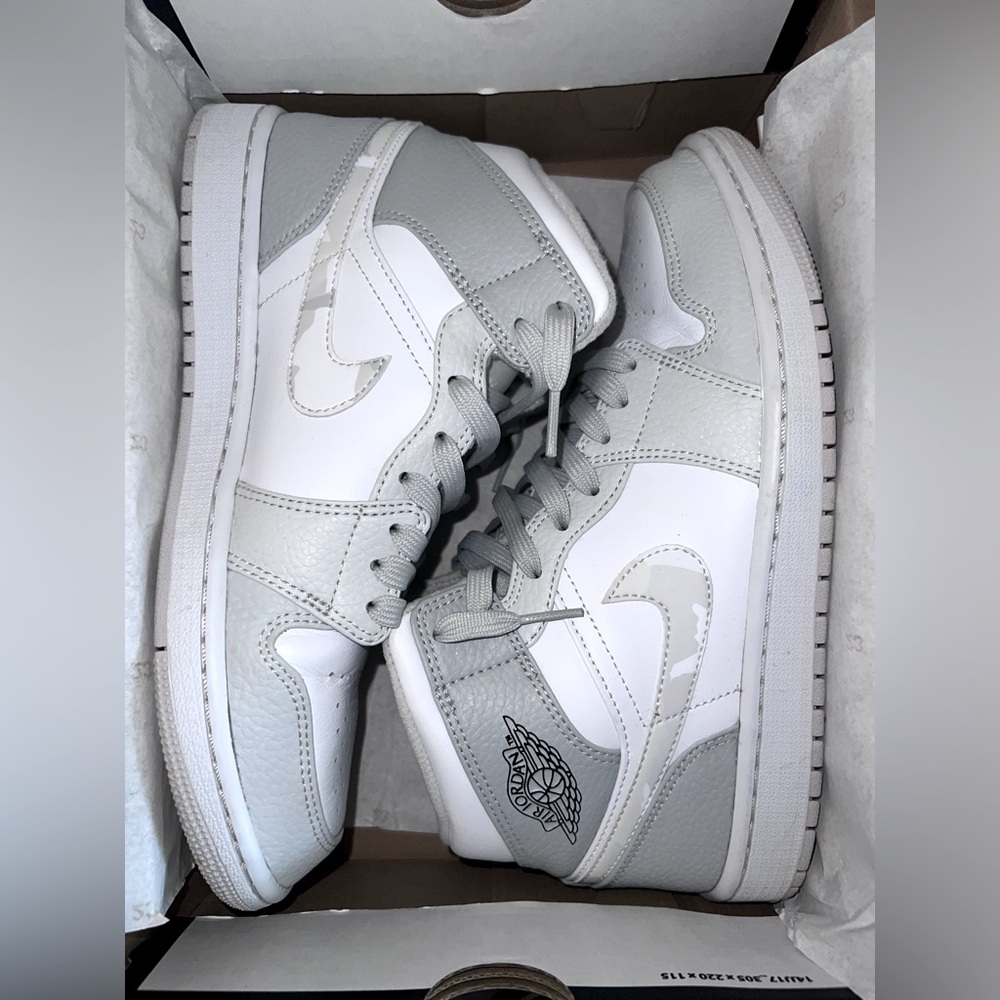 Men’s Air Jordan 1 Mid ‘Grey Camo’